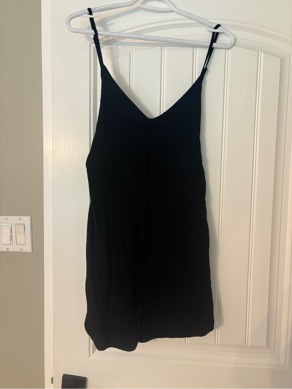 Topshop/ Nordstrom Rack  Black V-Neck Romper with Thin Straps, back tie S